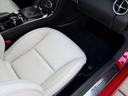 Used 2015 Mercedes-Benz SLK 350 SLK 350 Roadster 2D image 5