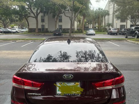 Used 2019 Kia Optima LX w/ LX 17" Wheel Package image 6