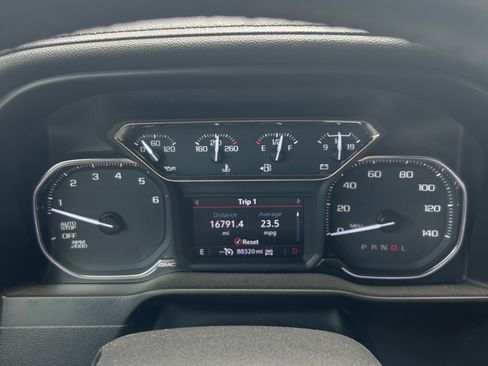 Used 2020 GMC Sierra 1500 SLE w/ SLE Value Package image 26