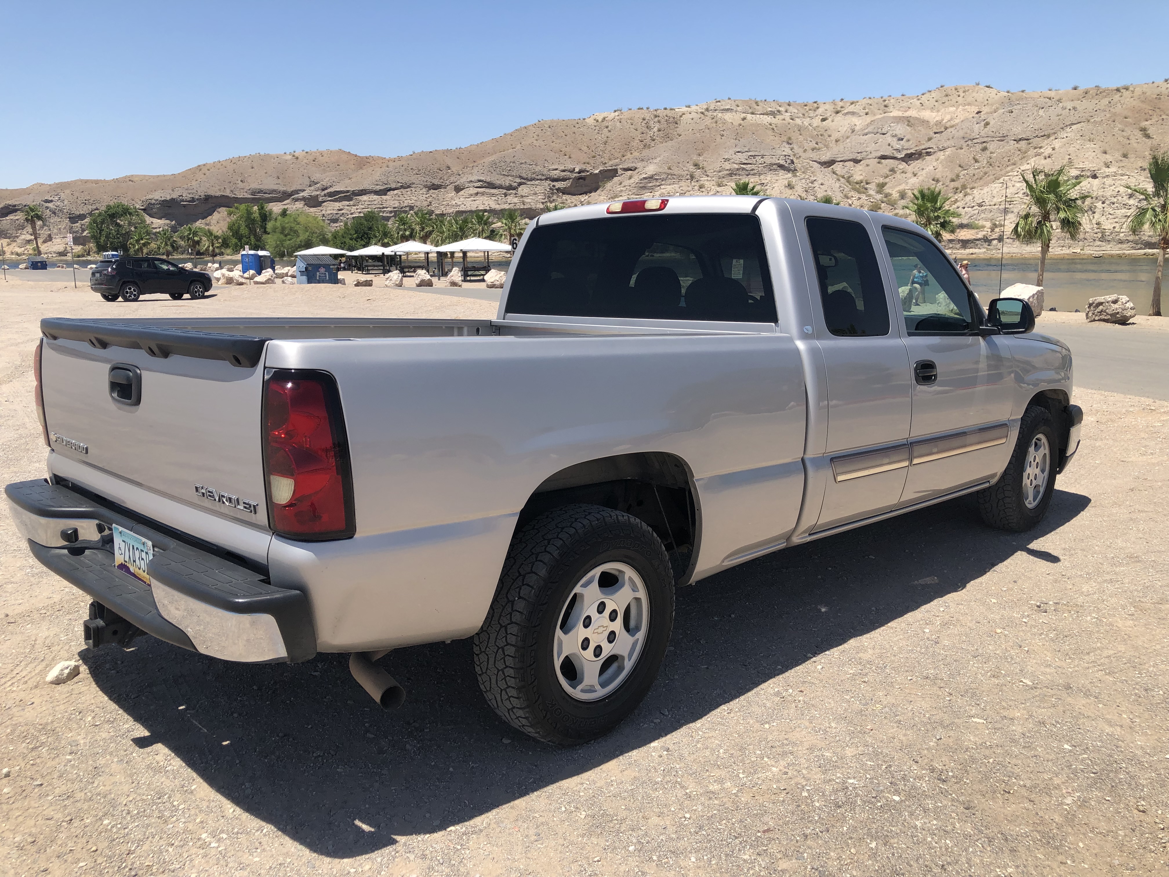 Used 2004 Chevrolet Silverado 1500 LS w/ Light Duty Power Package RWD image 8