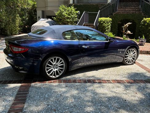 Used 2016 Maserati GranTurismo Convertible RWD image 9