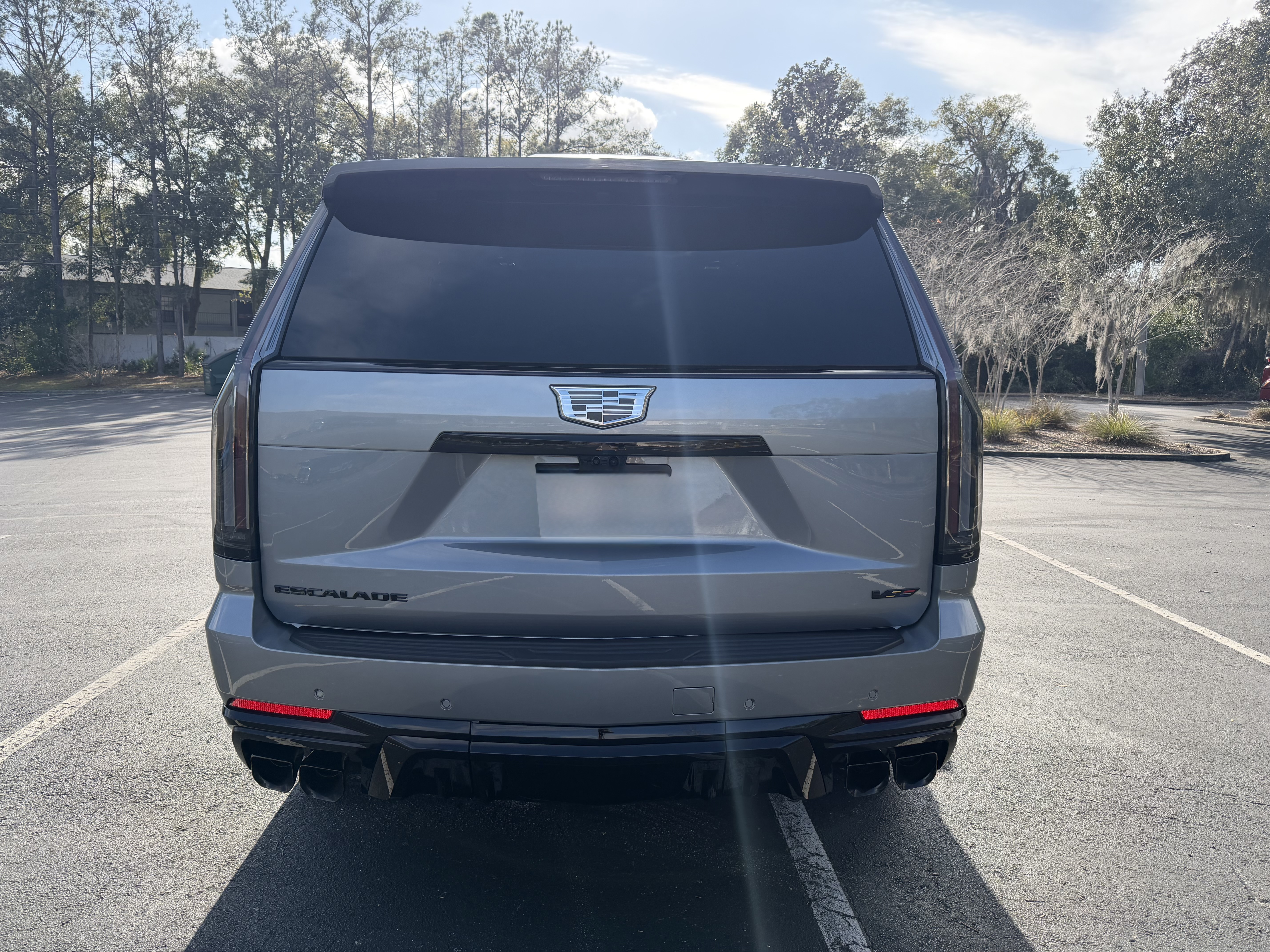 Used 2026 Cadillac Escalade V w/ LPO, ONYX Package AWD/4WD image 10
