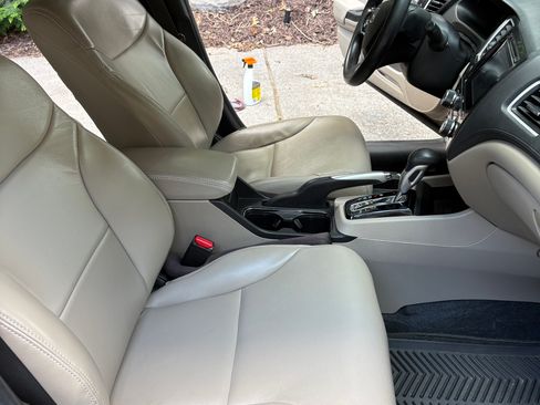 Used 2015 Honda Civic EX image 16