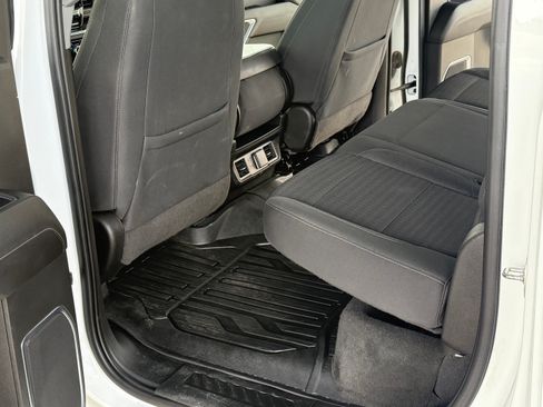 Used 2022 GMC Sierra 1500 Elevation w/ X31 Off-Road Package AWD/4WD image 18