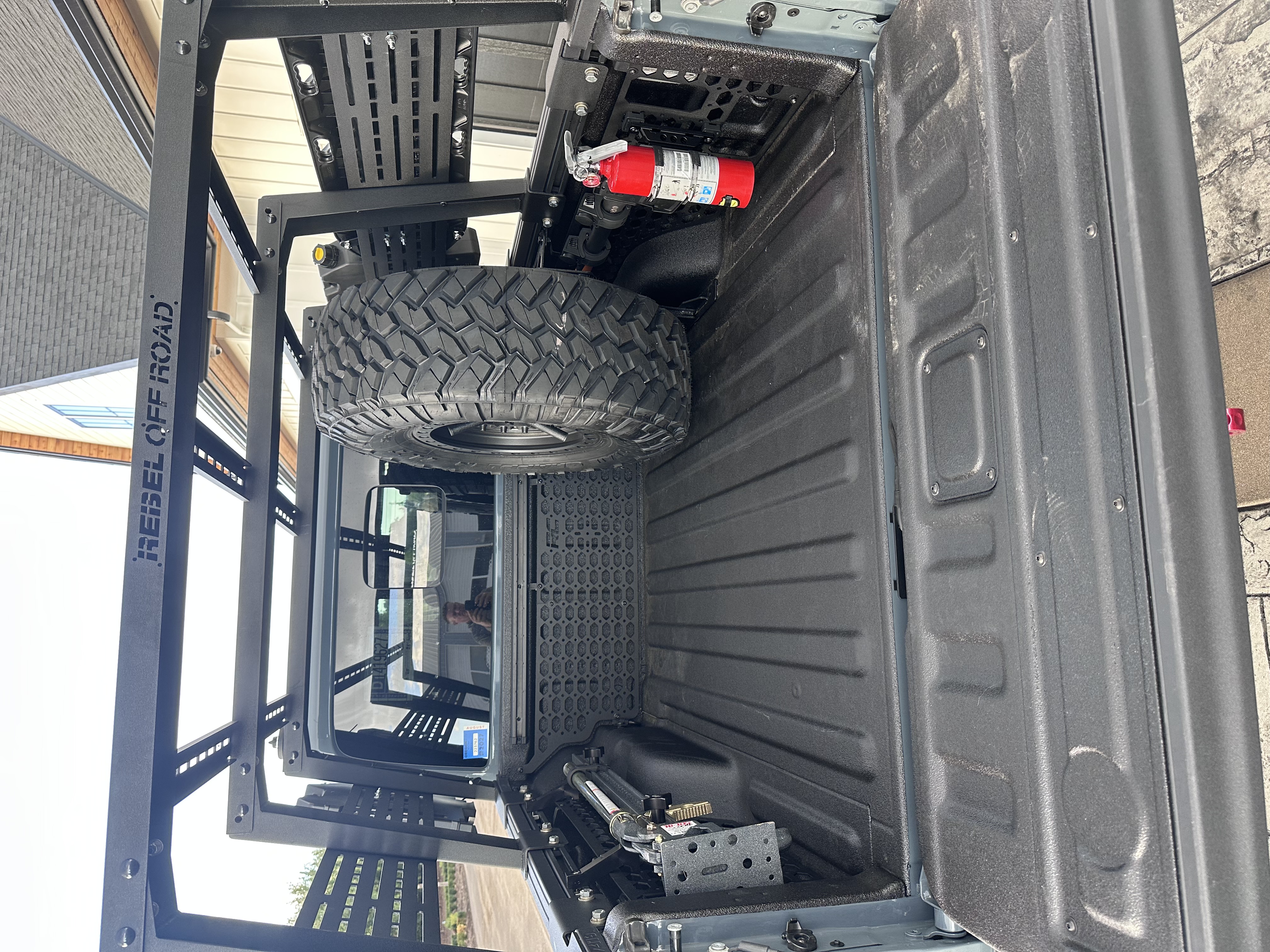 Used 2025 Jeep Gladiator Rubicon AWD/4WD image 11