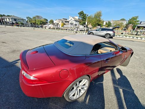 Used 2008 Jaguar XKR R image 5