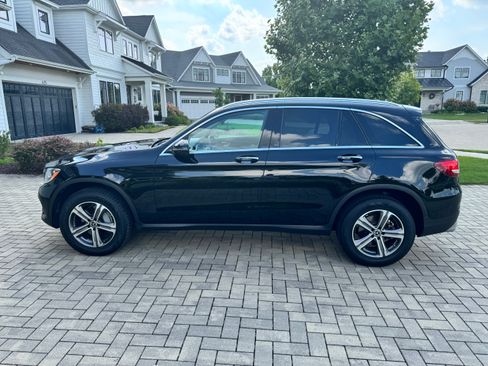 Used 2019 Mercedes-Benz GLC 300 4MATIC image 12