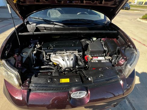 Used 2014 Scion xB image 9