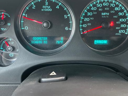 Used 2011 Chevrolet Tahoe LT image 9