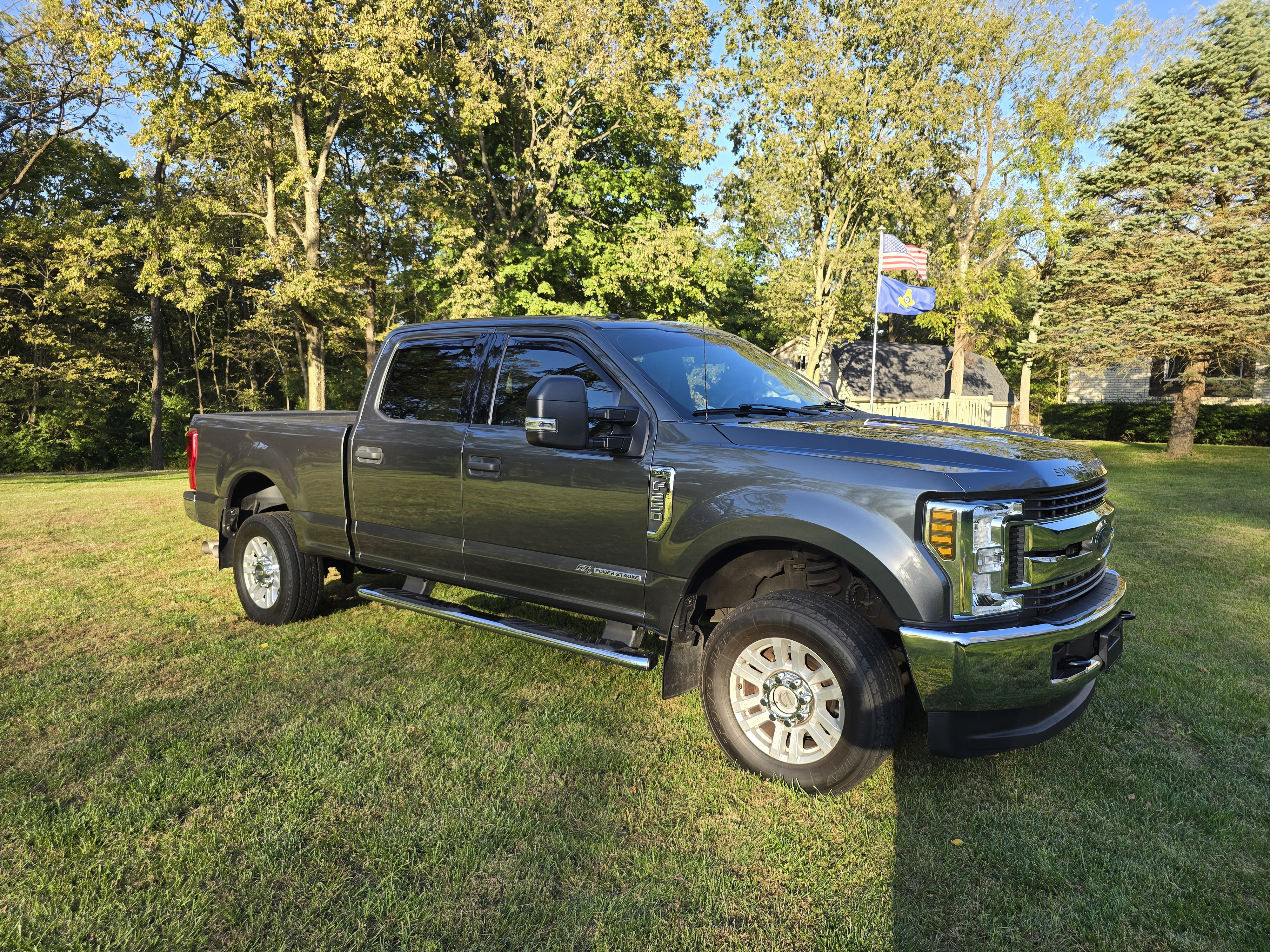 Used 2018 Ford F250 XLT AWD/4WD image 4