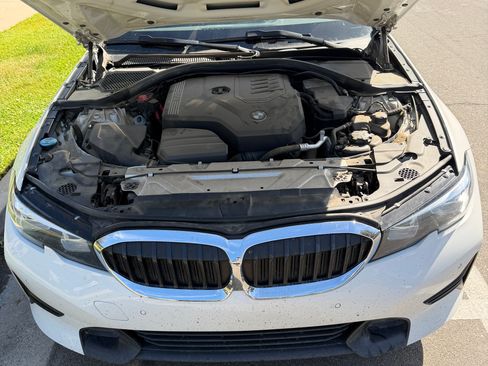 Used 2020 BMW 330i 330i Sedan 4D w/ Driving Assistance Package image 8