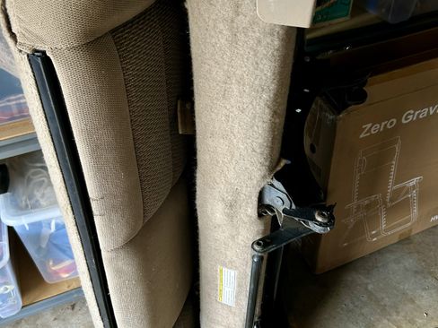 Used 2002 Ford Excursion XLT image 11