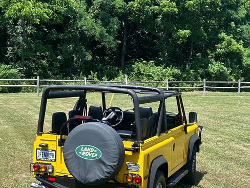 Used 1995 Land Rover Defender 90 AWD/4WD image 5
