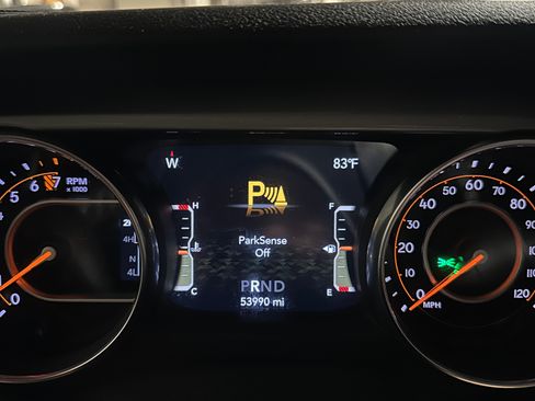 Used 2020 Jeep Gladiator Overland image 5