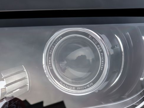 Used 2014 Land Rover Range Rover Long Wheelbase Autobiography image 12