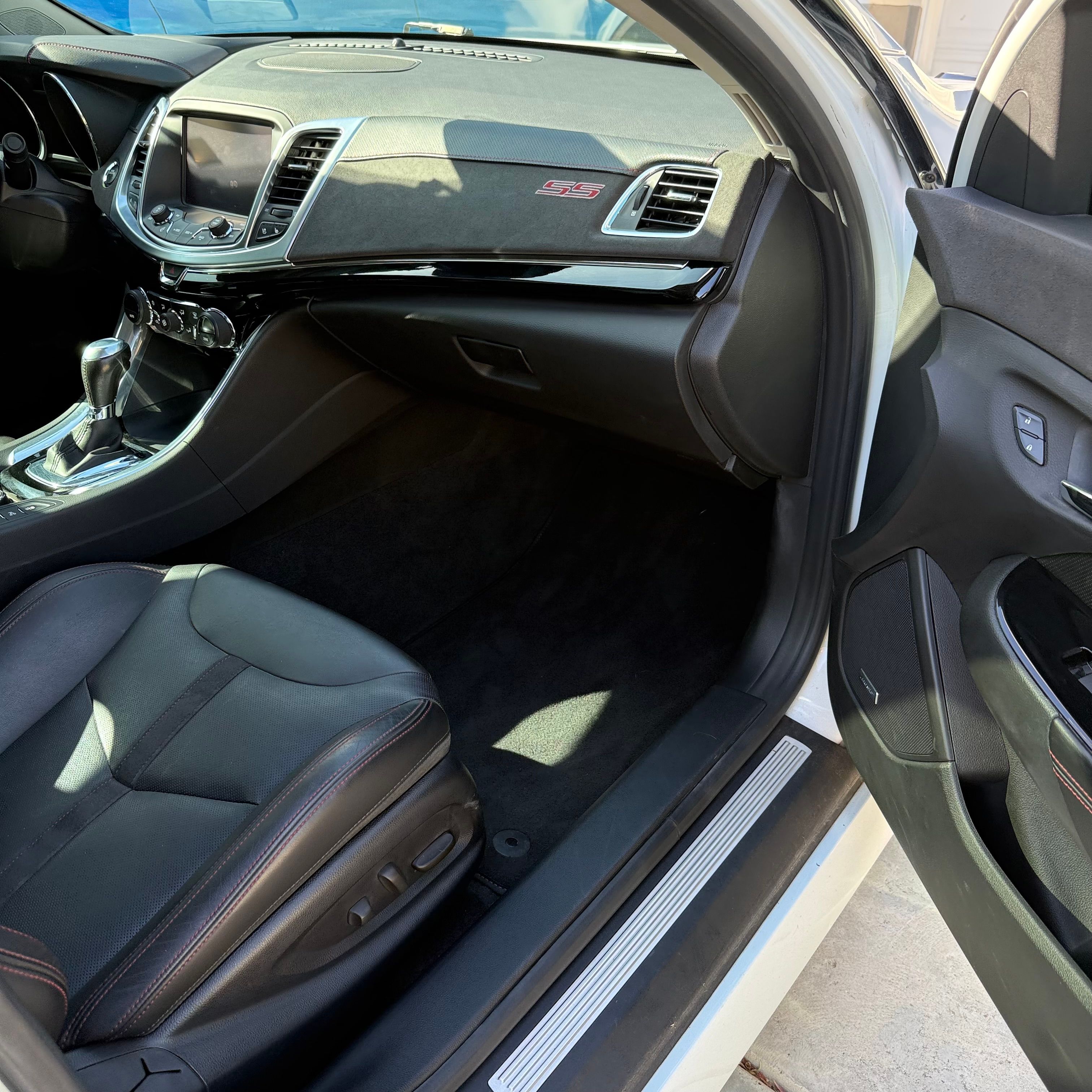 Used 2017 Chevrolet SS RWD image 17