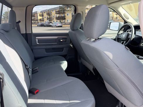 Used 2018 RAM 1500 Classic SLT AWD/4WD image 5