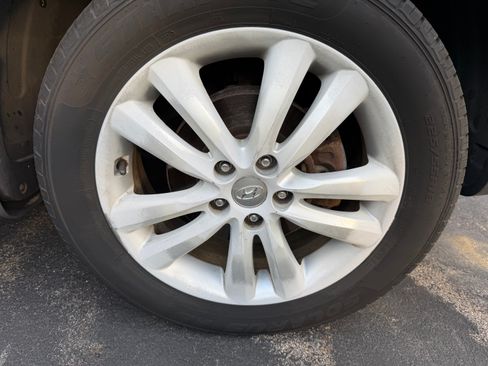 Used 2013 Hyundai Tucson Limited FWD image 18