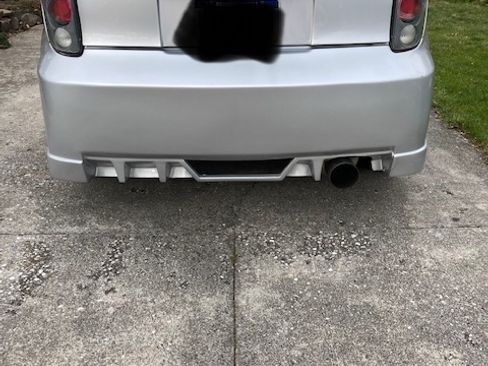 Used 2002 Toyota Celica GT image 2