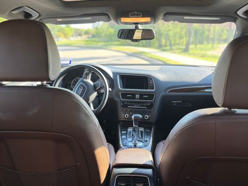 Used 2016 Audi Q5 2.0T Premium Plus w/ Technology Package image 4