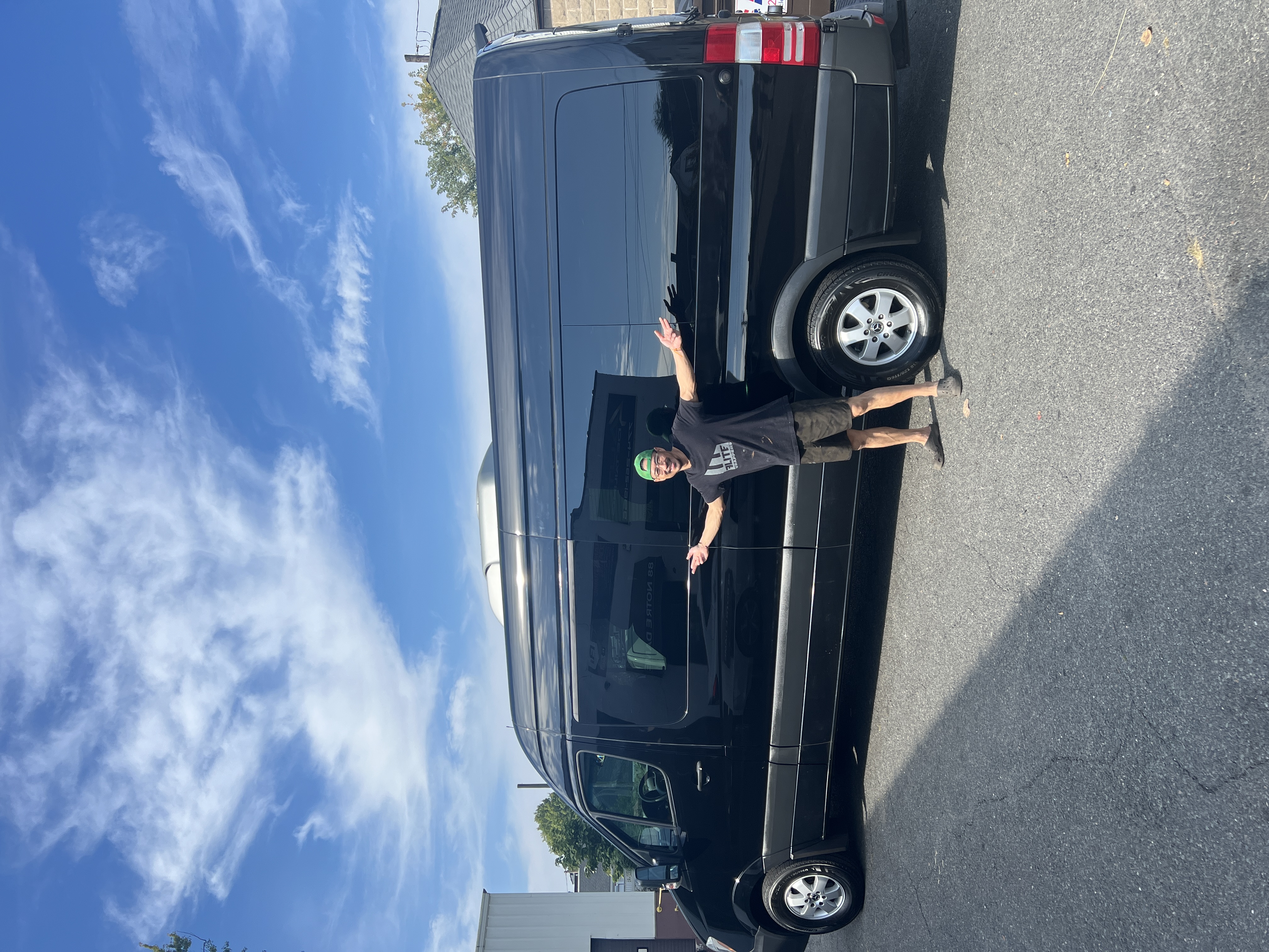 Used 2018 Mercedes-Benz Sprinter 2500 image 2