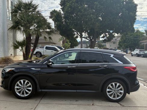Used 2019 INFINITI QX50 Luxe w/ Cargo Package AWD/4WD image 1