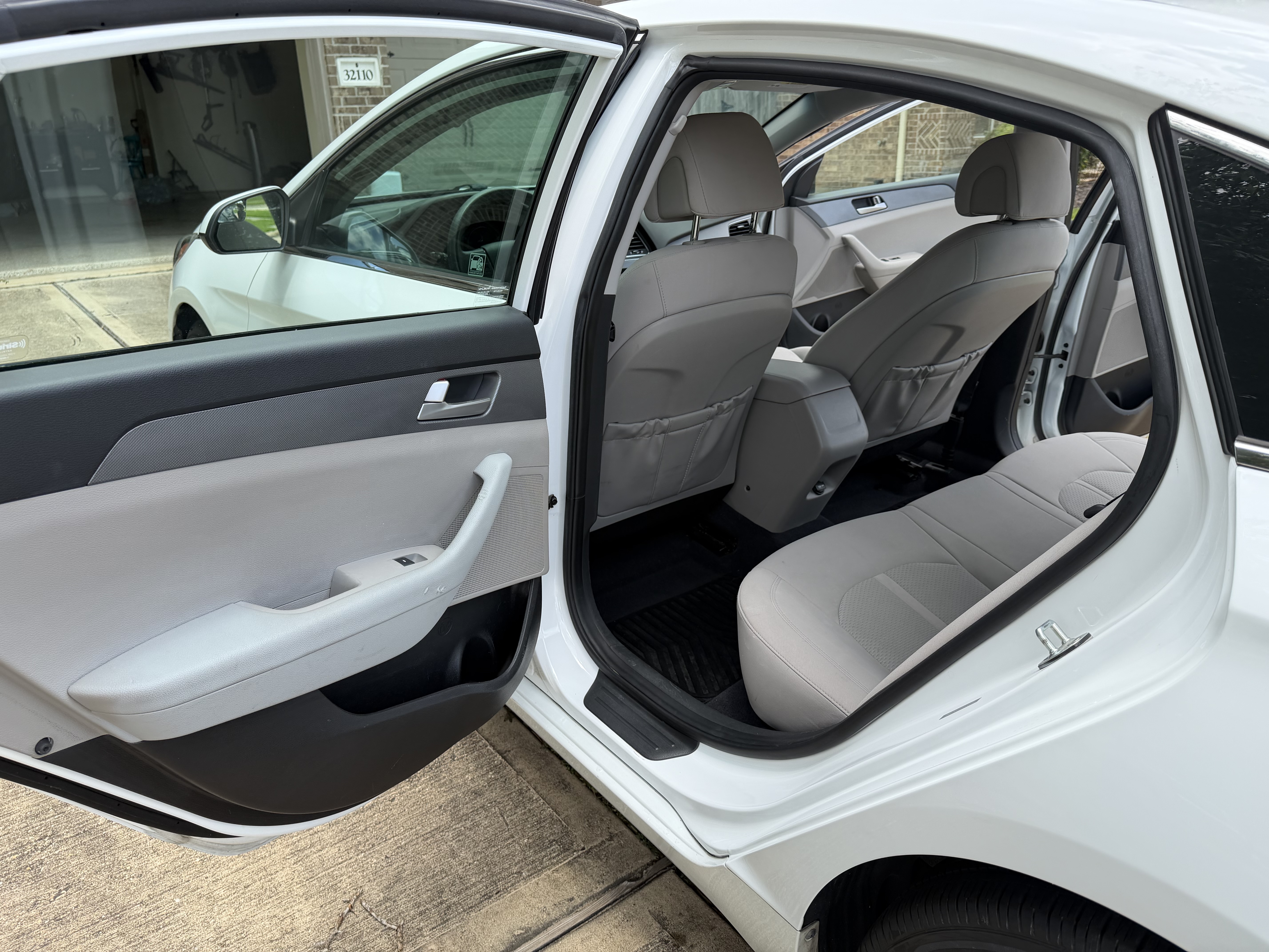 Used 2017 Hyundai Sonata SE FWD image 20