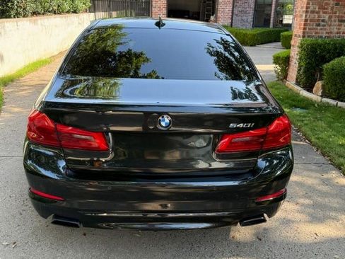 Used 2017 BMW 540i RWD image 8