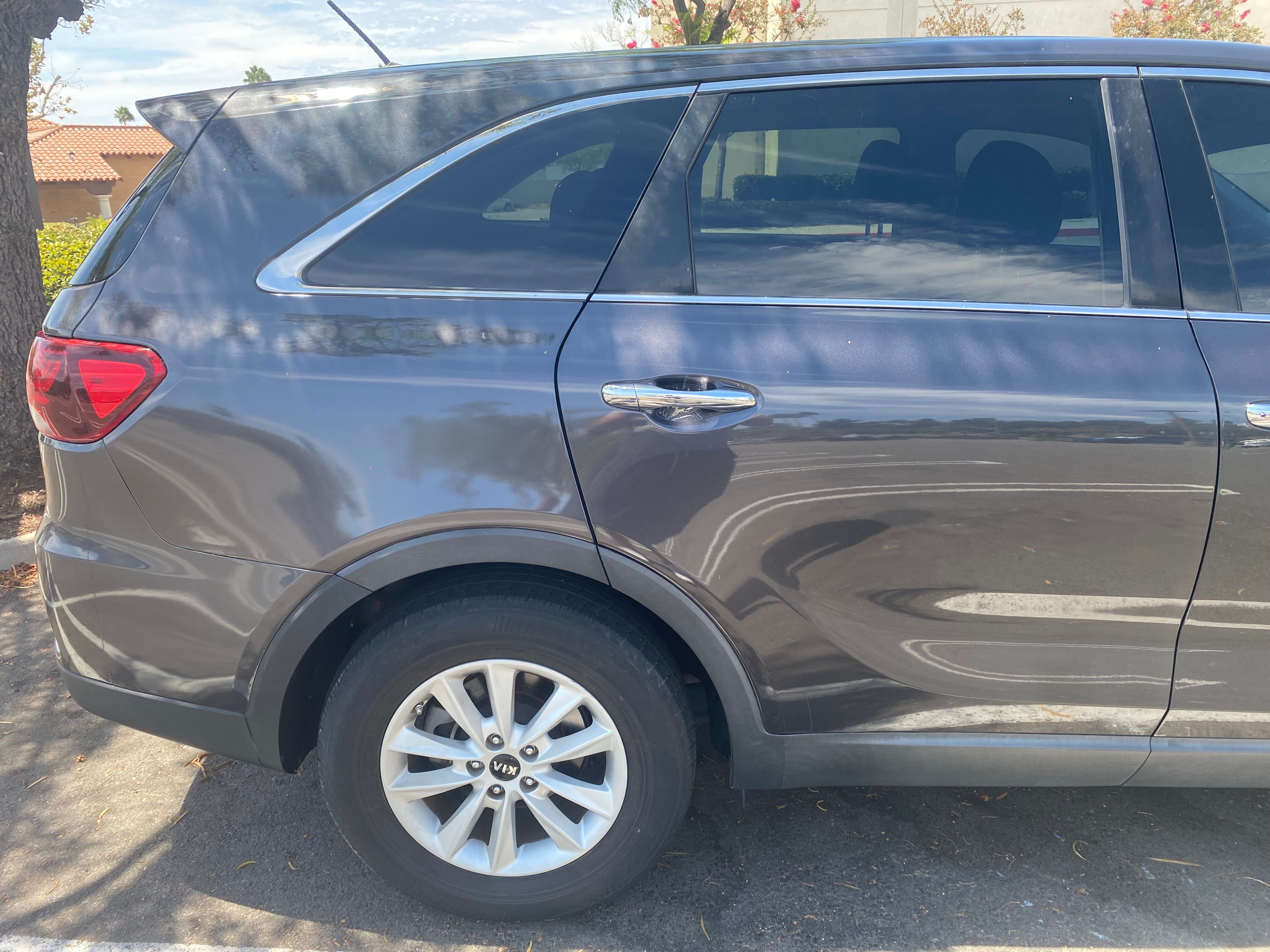Used 2019 Kia Sorento FWD image 9
