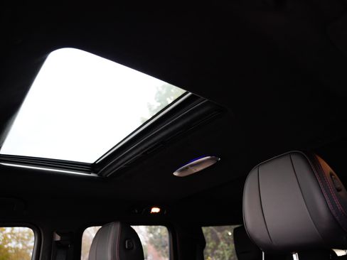 Used 2025 Mercedes-Benz G 63 AMG 4MATIC image 13