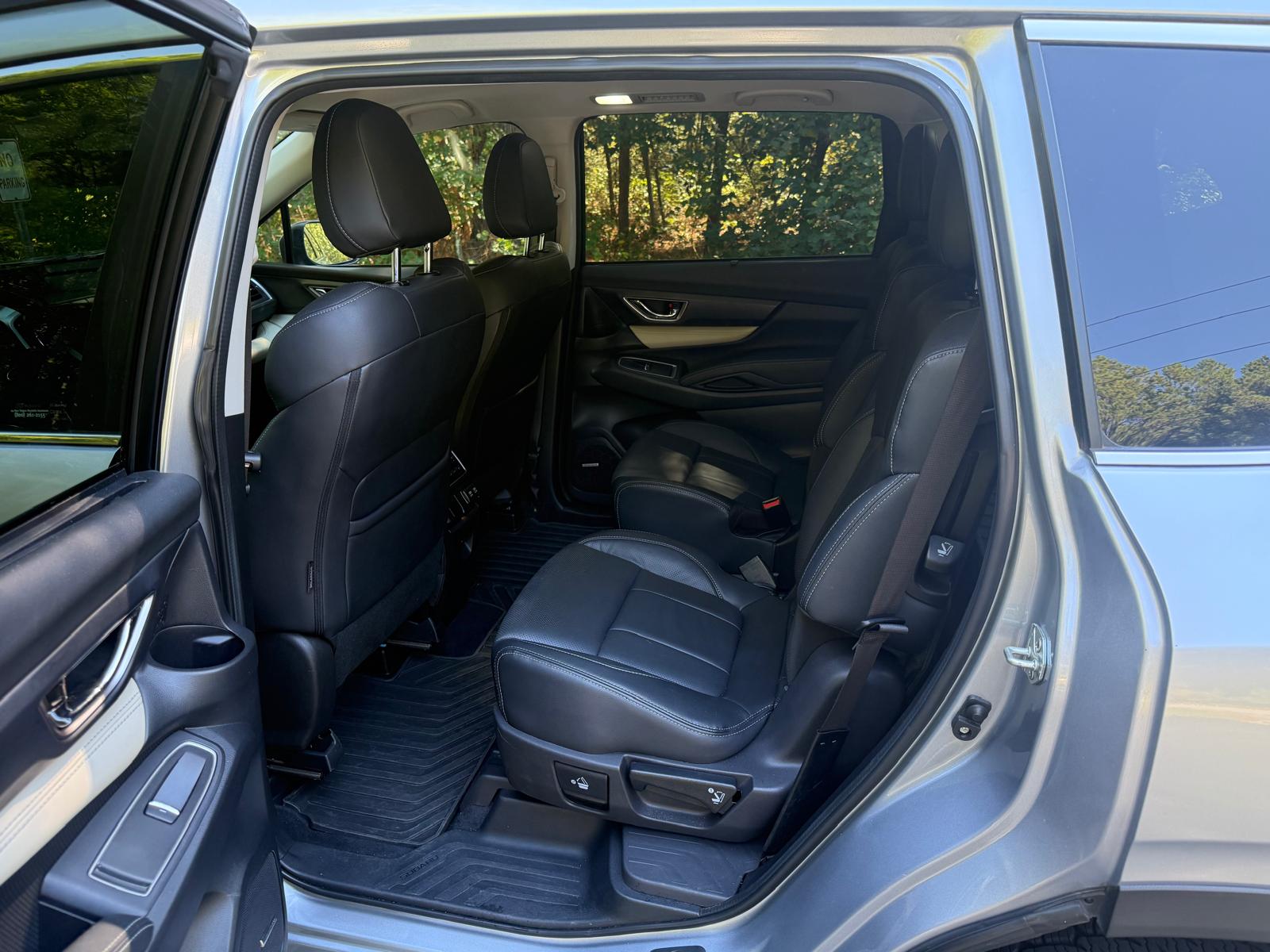 Used 2022 Subaru Ascent Limited AWD/4WD image 19