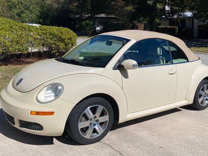 Used 2006 Volkswagen Beetle Convertible w/ Package 1