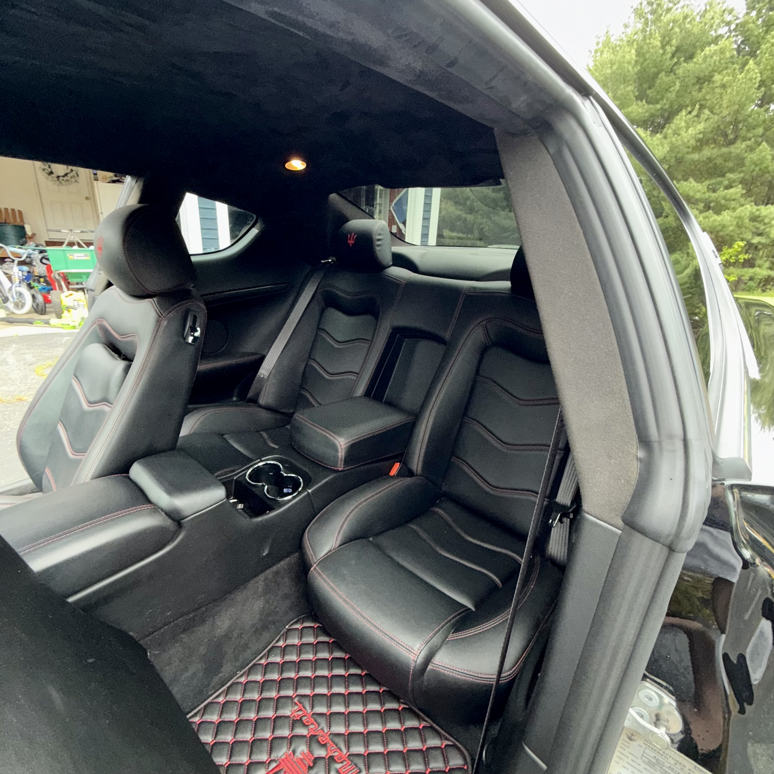 Used 2012 Maserati GranTurismo S RWD image 15