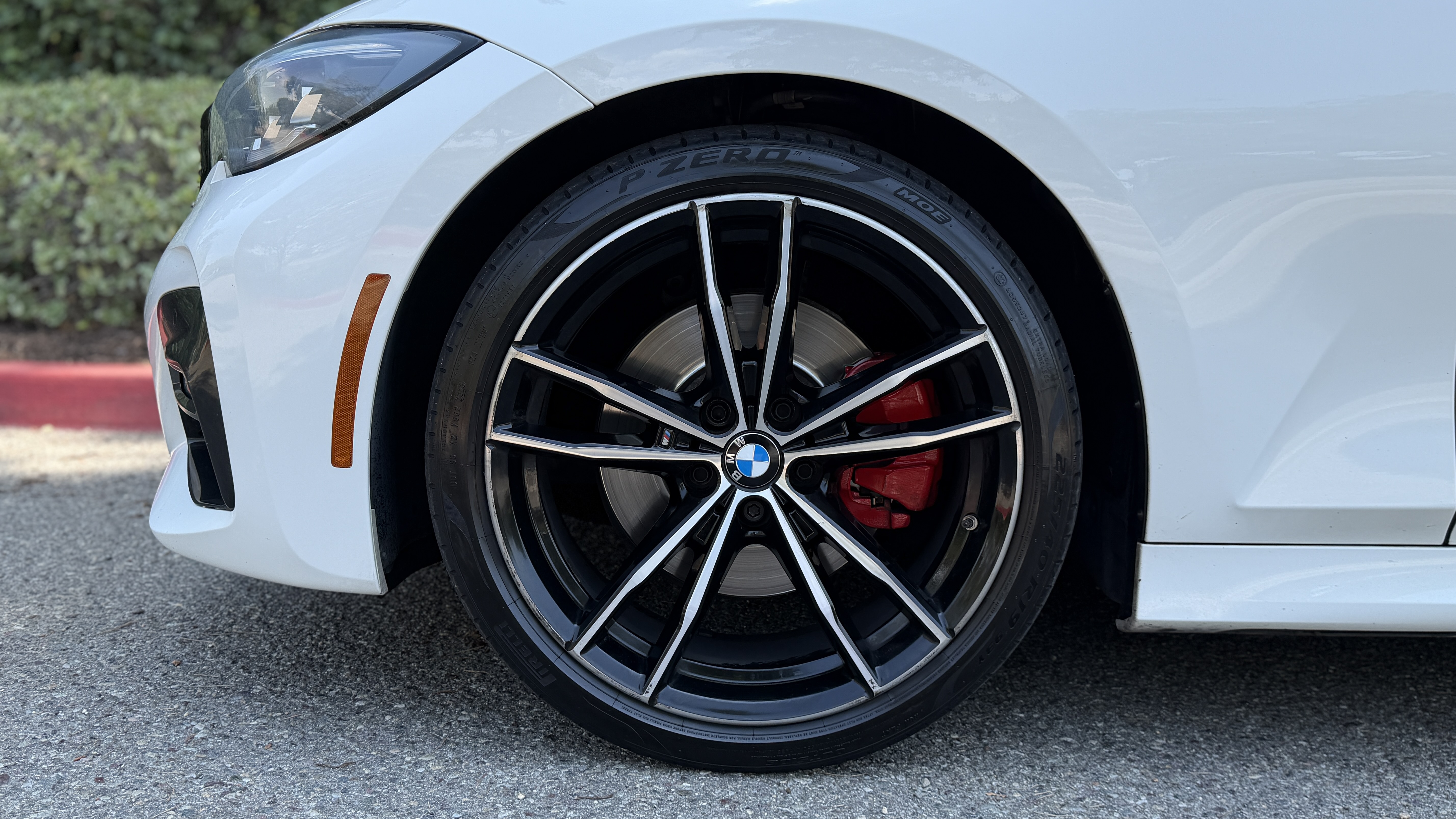Used 2022 BMW 330i Sedan w/ M Sport Package RWD image 14
