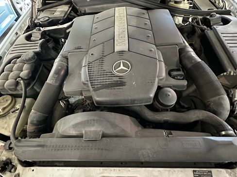 Used 2000 Mercedes-Benz SL 500 image 9