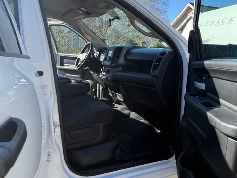 Used 2019 RAM 3500 Tradesman image 2