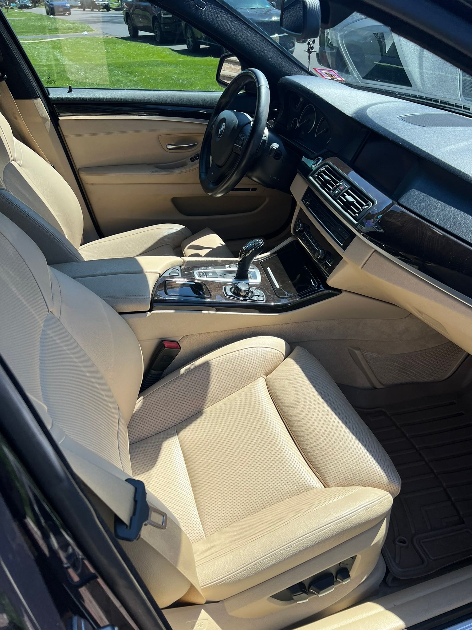 Used 2013 BMW 550i Sedan RWD image 21