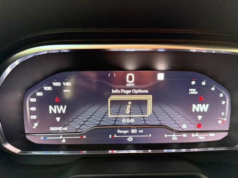 Used 2022 GMC Yukon XL SLT w/ SLT Premium Package RWD image 14