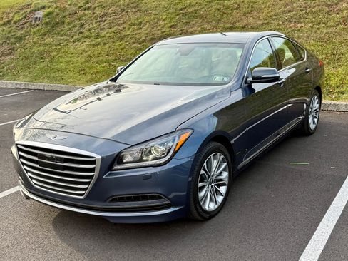 Used 2017 Genesis G80 3.8 image 1