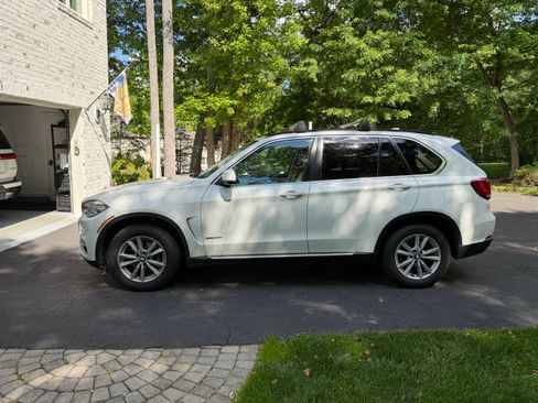 Used 2014 BMW X5 xDrive35i AWD/4WD image 4