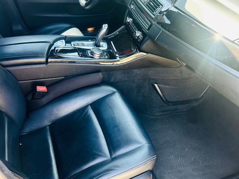 Used 2015 BMW 528i Sedan image 10