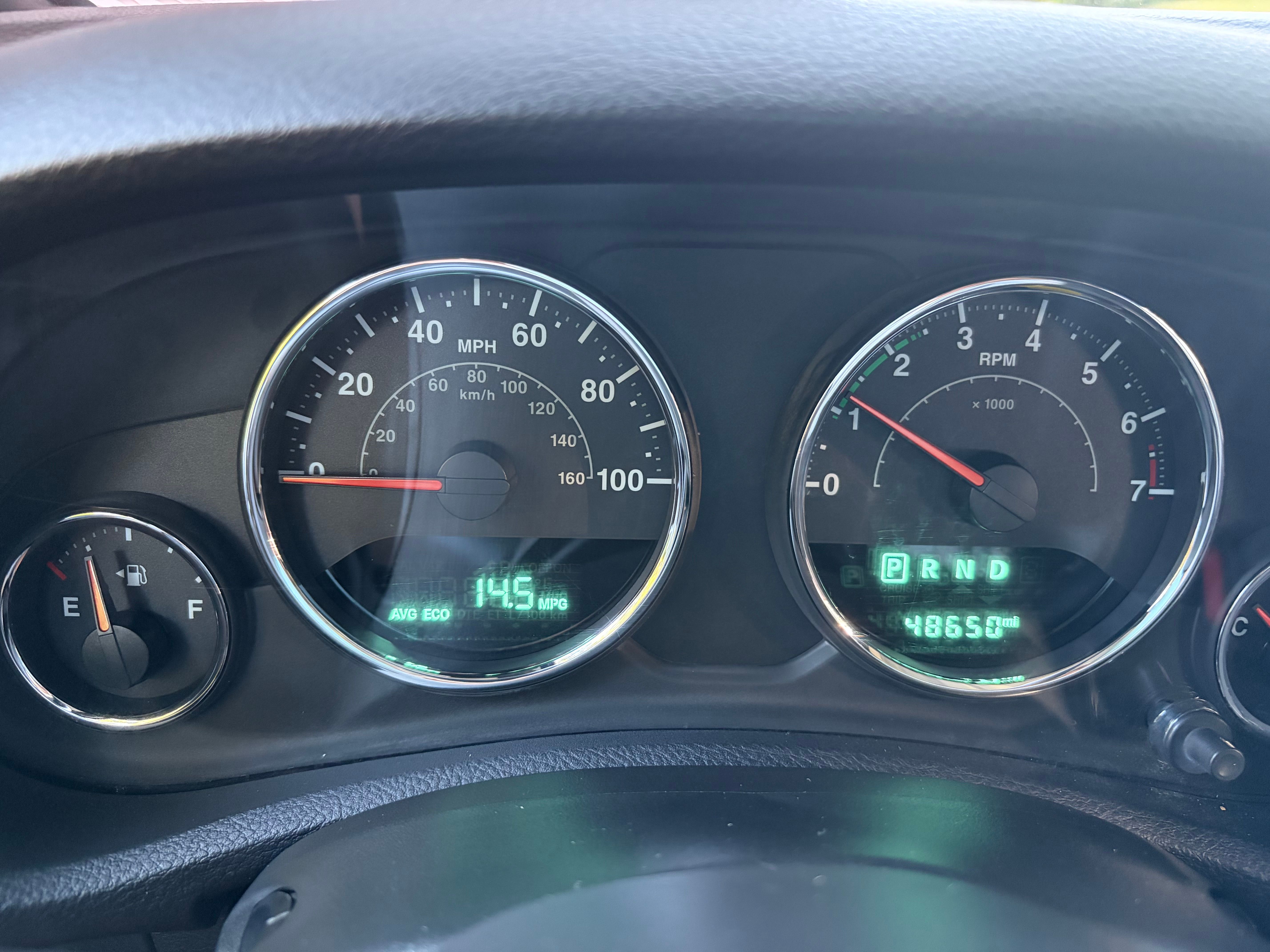 Used 2017 Jeep Wrangler Unlimited Sahara AWD/4WD image 4