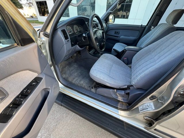 Used 2000 Toyota 4Runner 2WD image 6