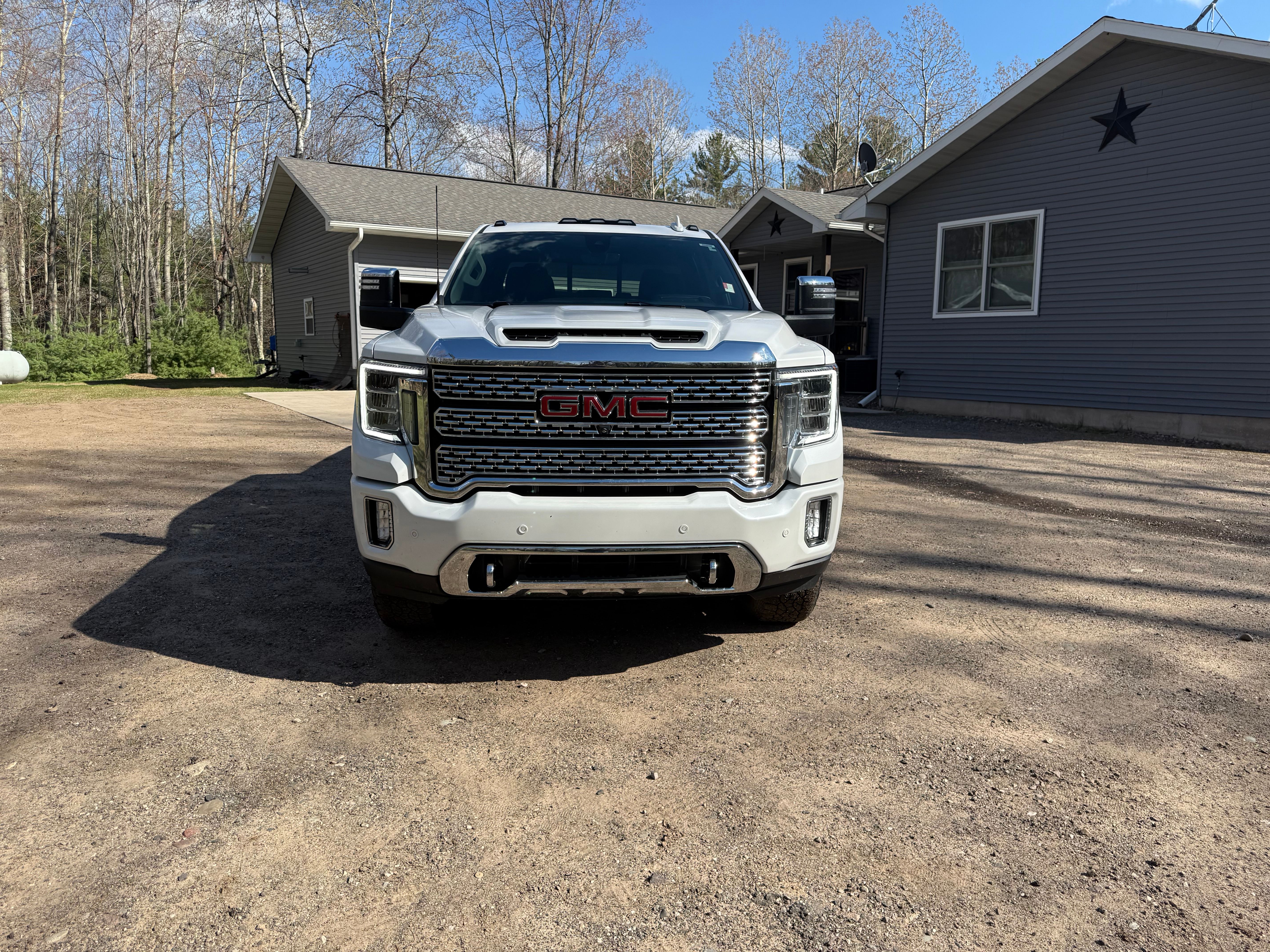 Used 2023 GMC Sierra 3500 Denali w/ Denali Ultimate Package AWD/4WD image 4