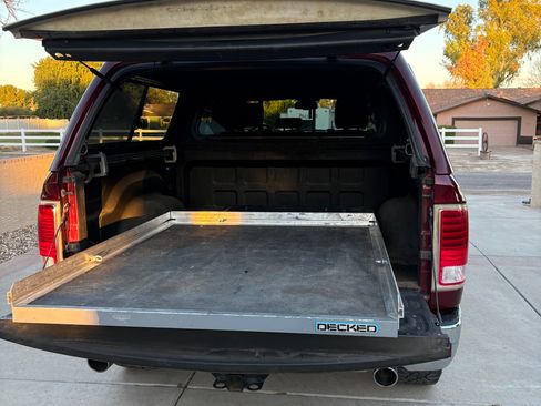 Used 2017 RAM 1500 Laramie w/ Convenience Group image 13