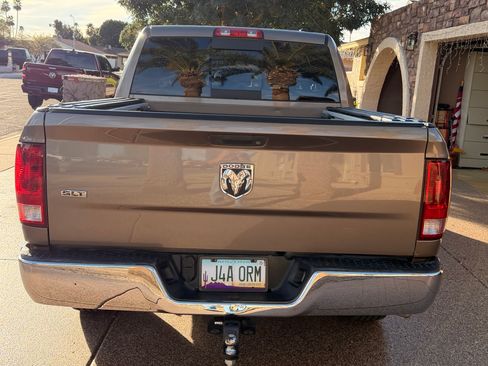 Used 2009 Dodge Ram 1500 Truck SLT image 2