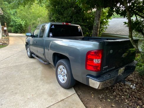 Used 2011 Chevrolet Silverado 1500 LT w/ All-Star Edition RWD image 6