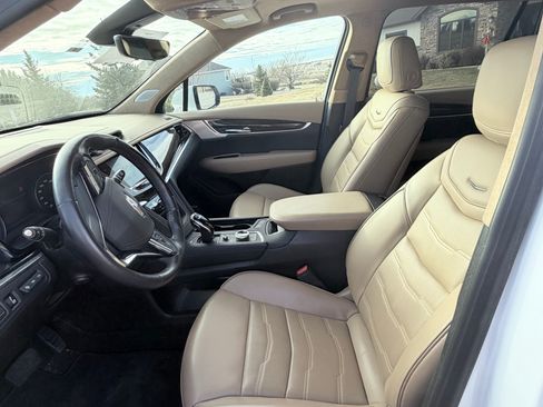 Used 2024 Cadillac XT6 Premium Luxury w/ Platinum Package image 9