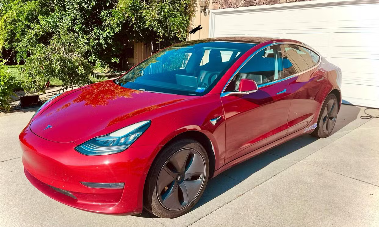 Used 2019 Tesla Model 3 RWD image 10