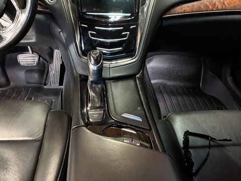 Used 2019 Cadillac CTS Sedan w/ Seating Package RWD image 5